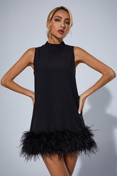 Mini-robe sans manches à plumes